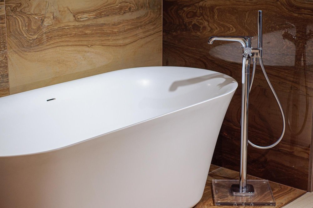 Bathtub Replacement Solutions for a More Comfortable and Modern Bathroom