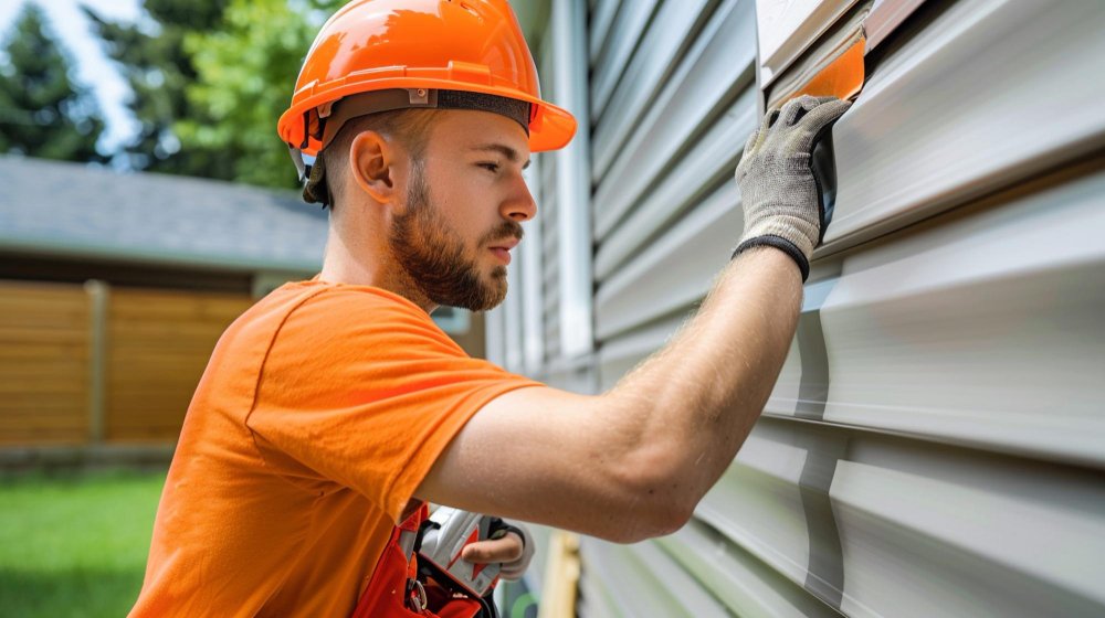 Dutch Lap Siding: Everything Homeowners Need to Know Before Choosing It